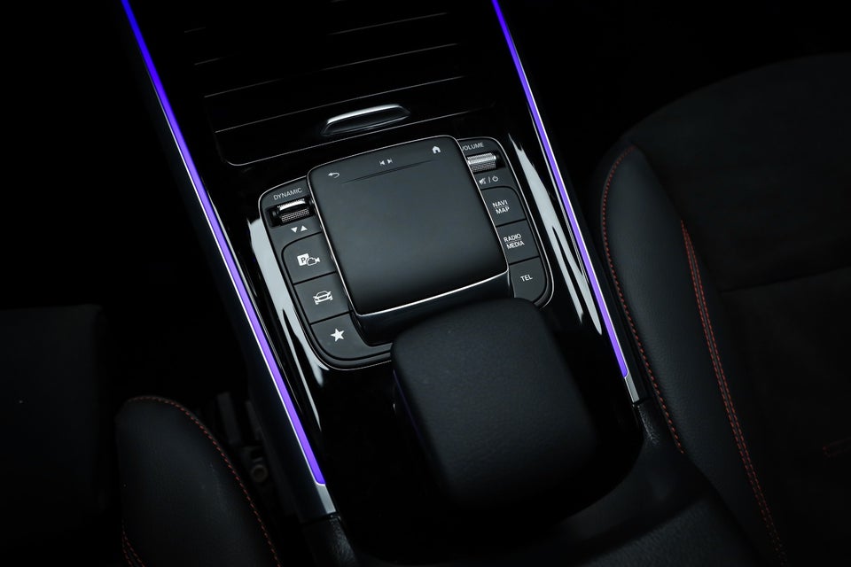 Mercedes EQB350 AMG Line 4Matic 5d