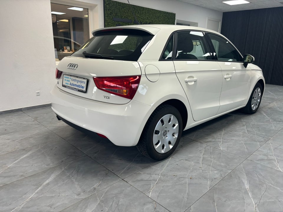 Audi A1 1,6 TDi 90 Ambition Sportback 5d