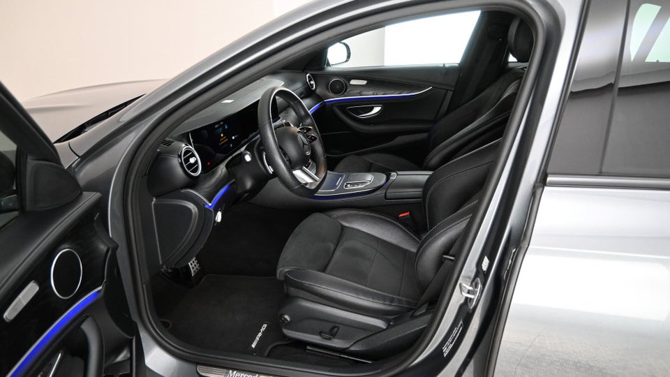 Mercedes E300 e 2,0 AMG Line aut. 4d