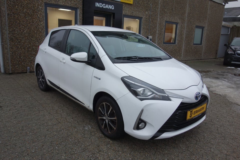 Toyota Yaris 1,5 Hybrid H2 Exclusive e-CVT Van 5d