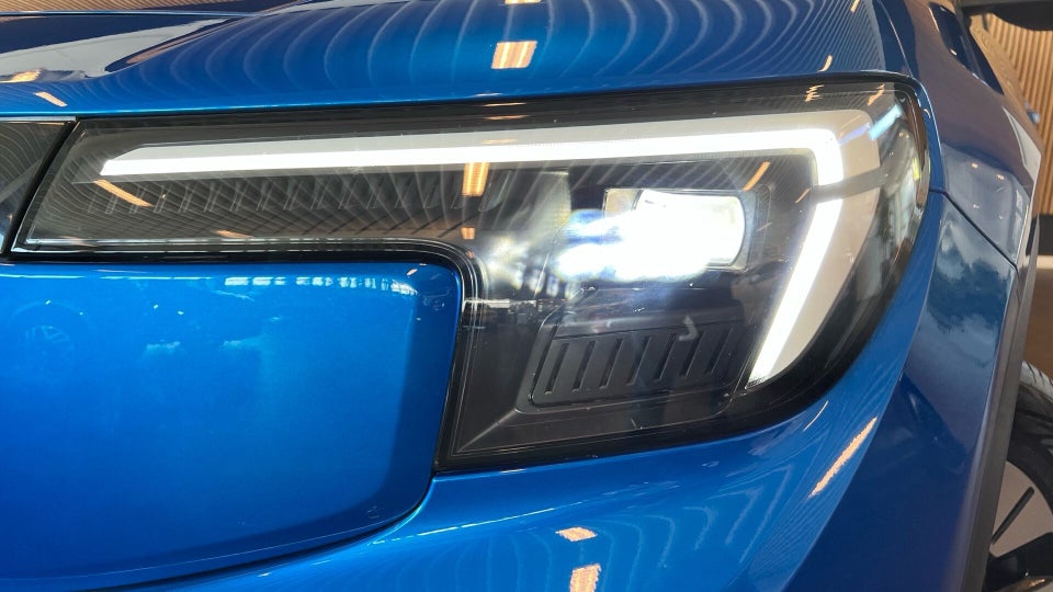 Ford Explorer 77 Select Extended Range 5d