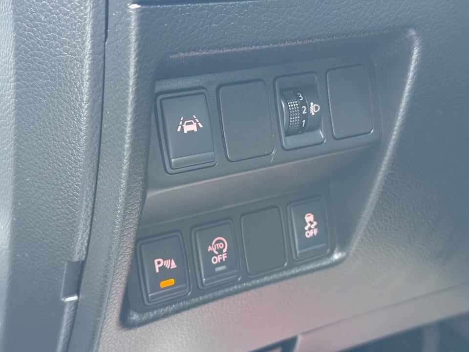 Nissan Qashqai 1,6 Dig-T 163 Acenta 5d