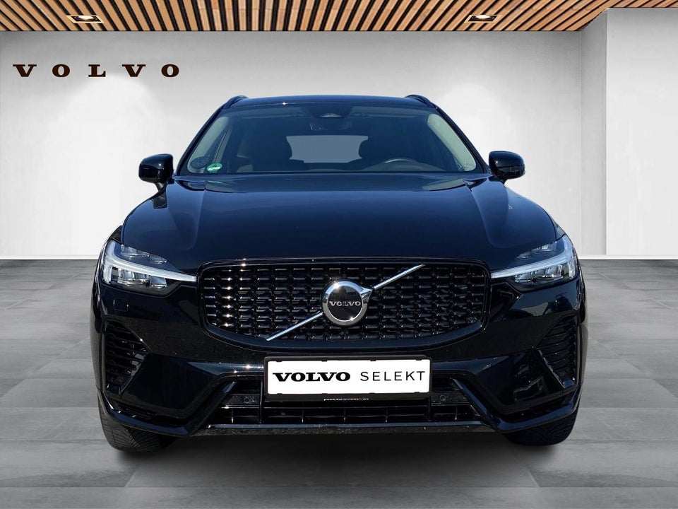 Volvo XC60 2,0 T6 ReCharge Plus Dark aut. AWD 5d