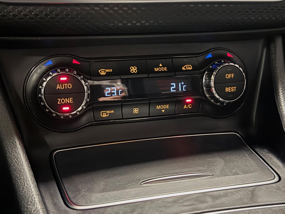 Mercedes A200 1,6 AMG Line aut. 5d