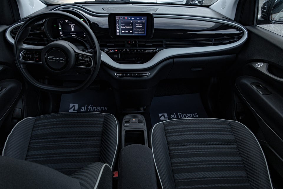 Fiat 500e 24 Action 3d