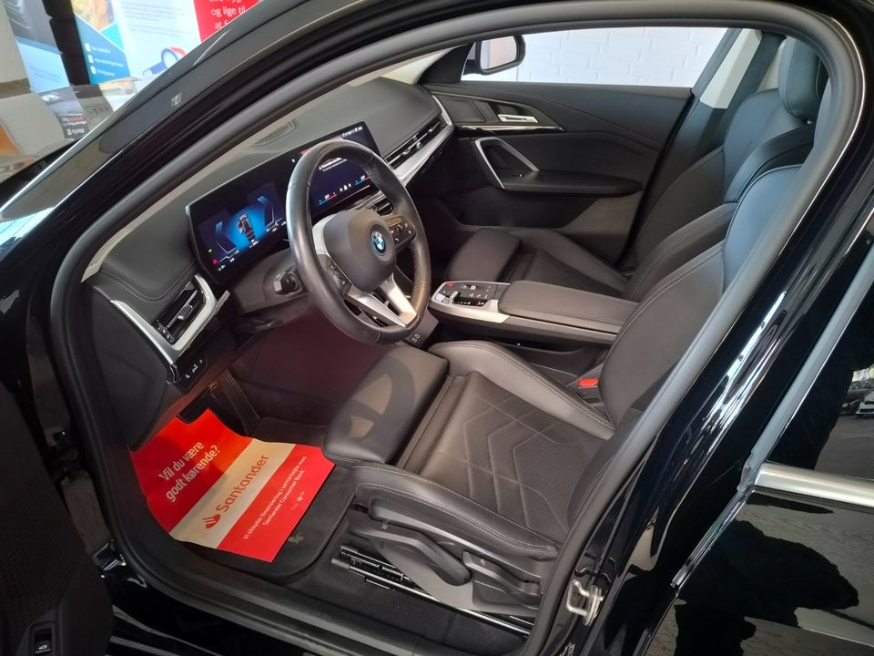 BMW iX1 xDrive30 X-Line 5d