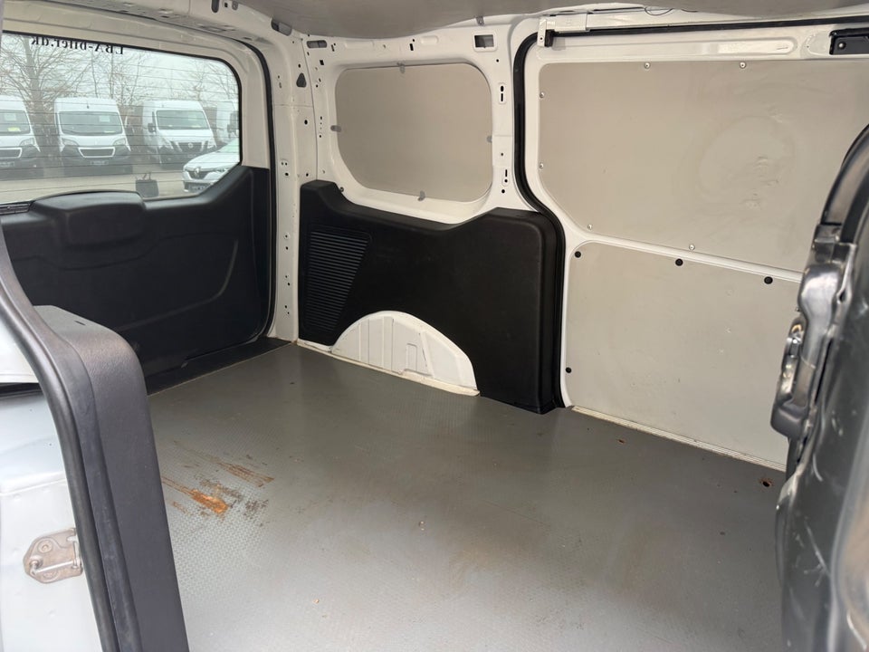 Ford Transit Connect 1,5 TDCi 100 Ambiente lang