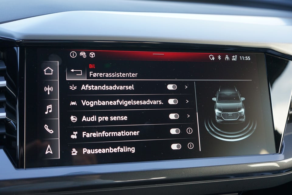 Audi Q4 e-tron 40 S-line 5d