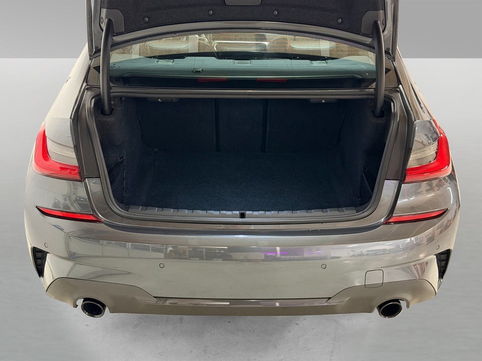 BMW 320d 2,0 M-Sport aut. 4d