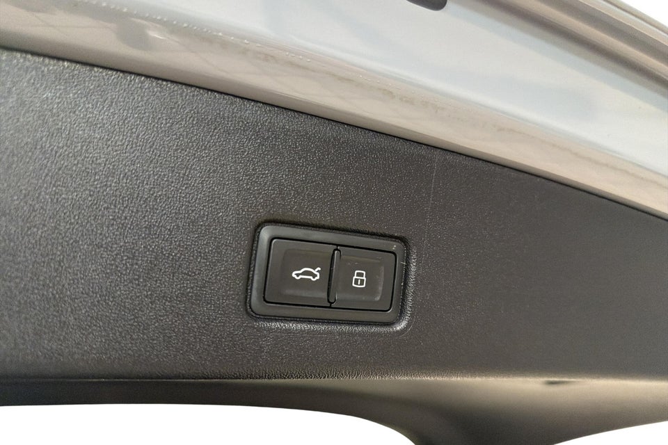 Audi Q4 e-tron 45 Progress 5d