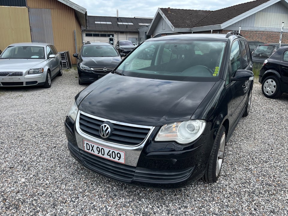 VW Touran 1,4 TSi 140 Trendline 7prs 5d
