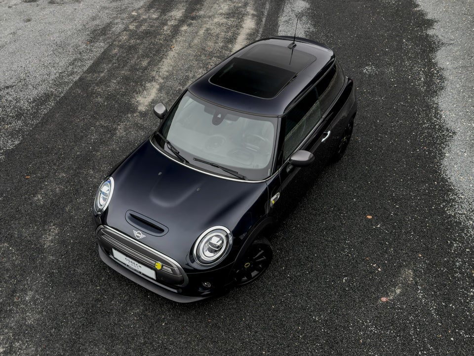 MINI Cooper SE Maximise 3d