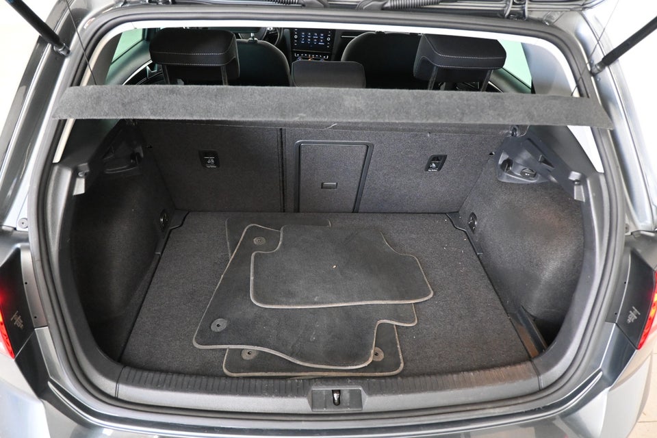 VW Golf VII 1,5 TSi 150 Highline DSG 5d
