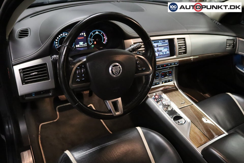 Jaguar XF 3,0 D V6 Luxury aut. 4d