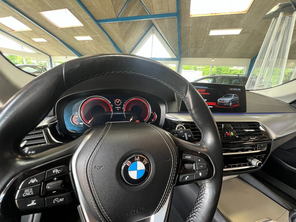 BMW 520d 2,0 Touring Sport Line aut. 5d