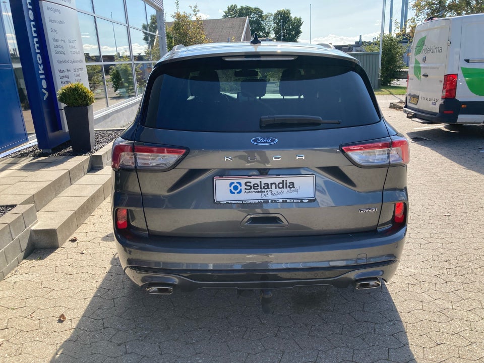 Ford Kuga 2,5 PHEV ST-Line X CVT 5d
