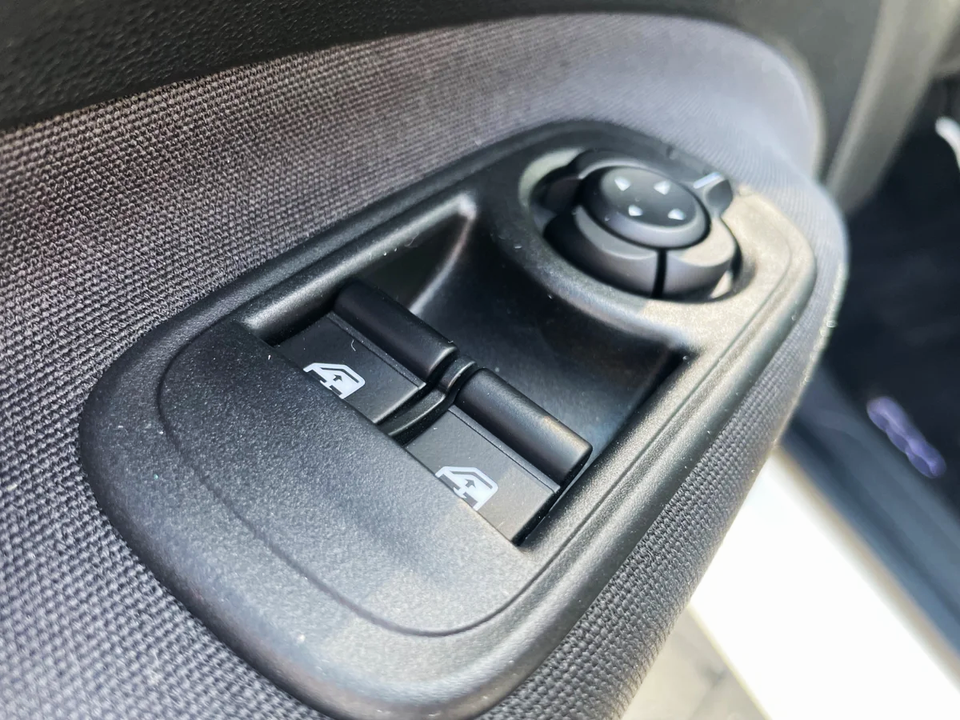 Fiat 500e 42 Icon Pack Cabrio 2d