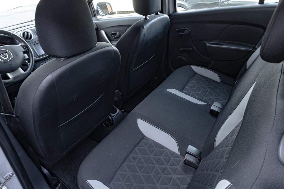 Dacia Sandero Stepway 1,5 dCi 90 Prestige 5d