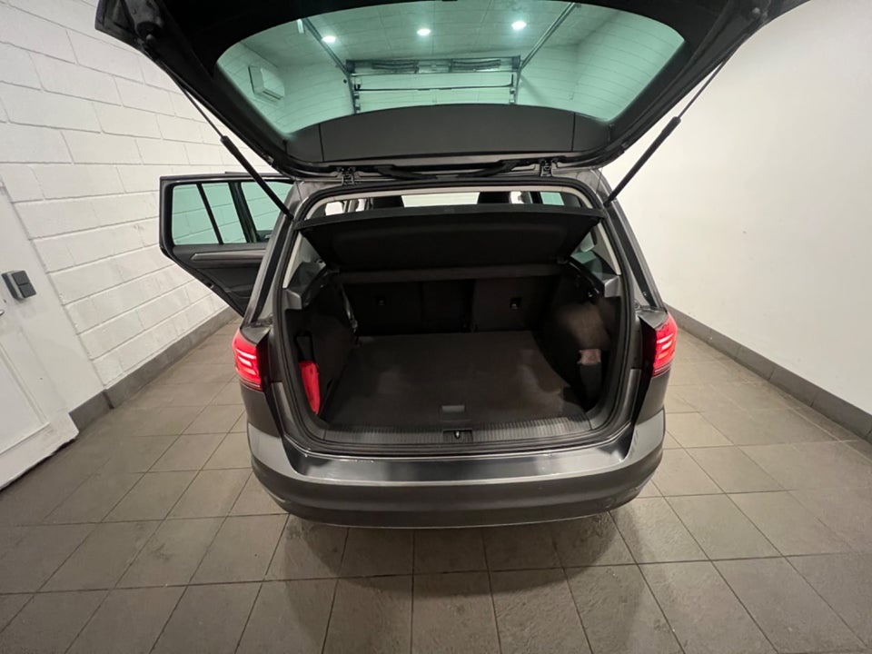 VW Golf Sportsvan 1,0 TSi 115 Trendline DSG 5d