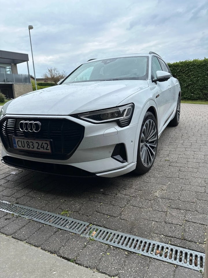 Audi e-tron 55 Advanced quattro 5d