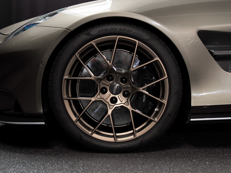 Aston Martin Vanquish 5,2 V12 Volante aut. 2d