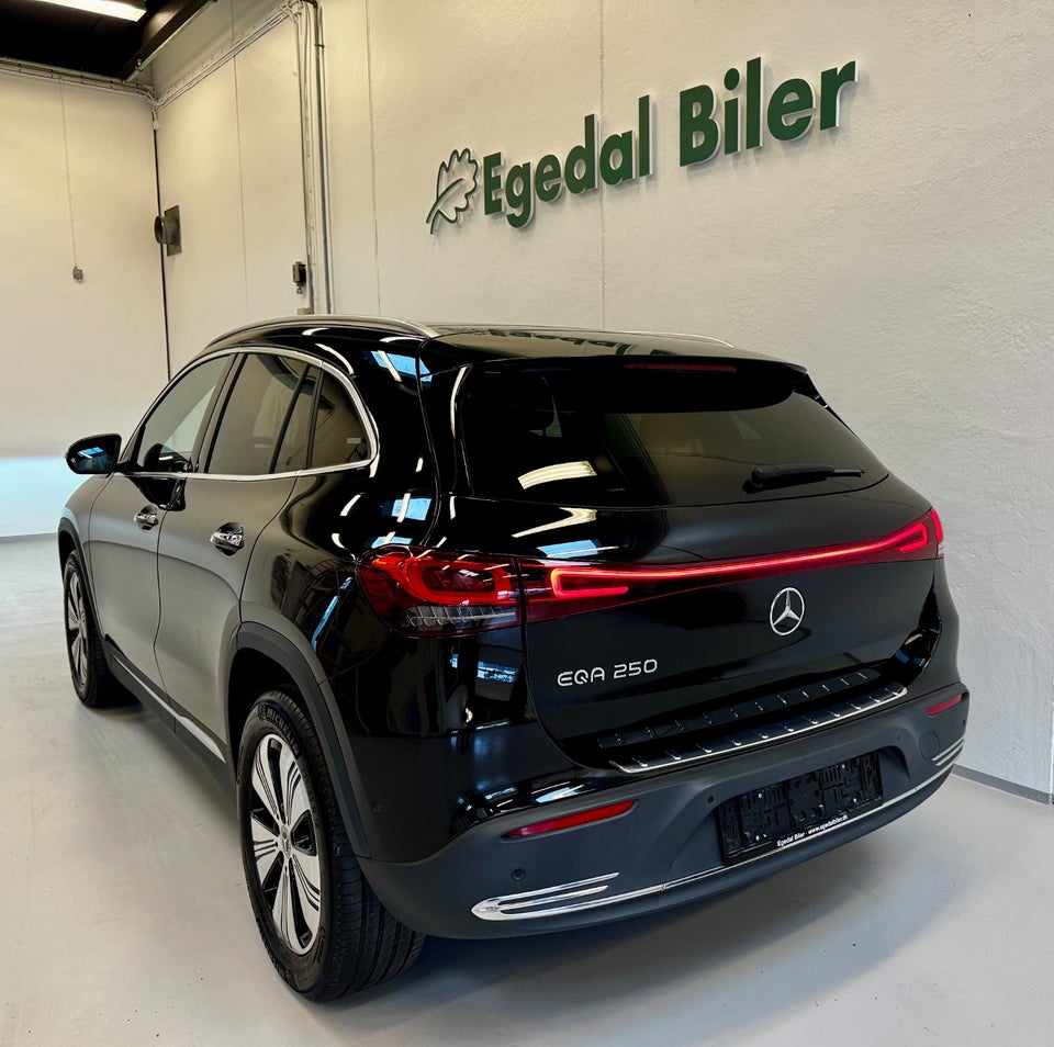 Mercedes EQA250 Progressive Advance 5d