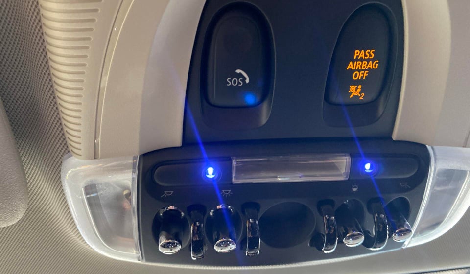 MINI Cooper SE Maximise 3d