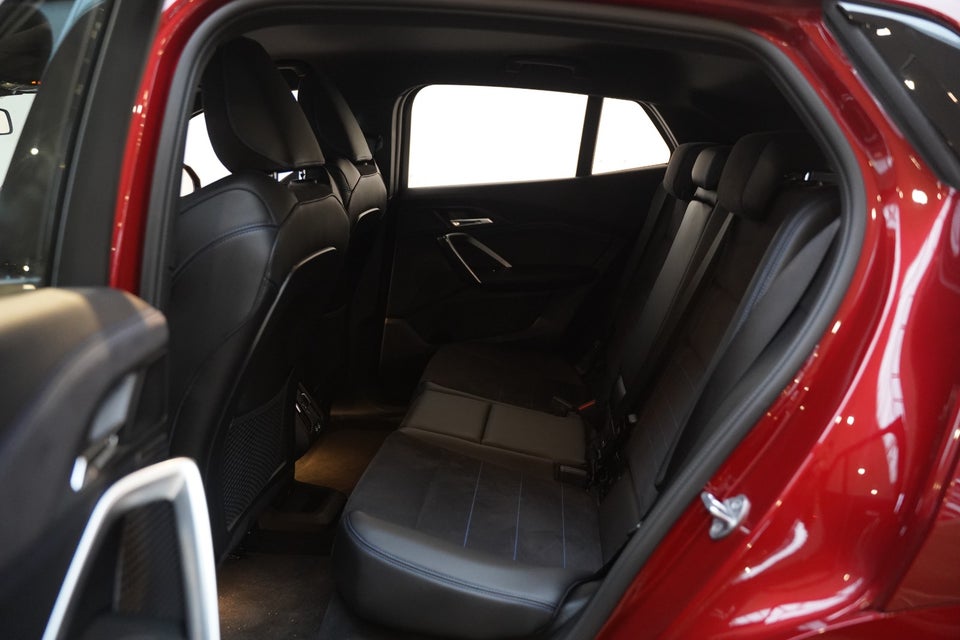 BMW iX2 eDrive20 M-Sport 5d