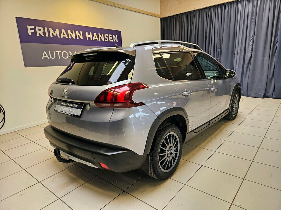 Peugeot 2008 1,6 BlueHDi 100 Desire Sky 5d