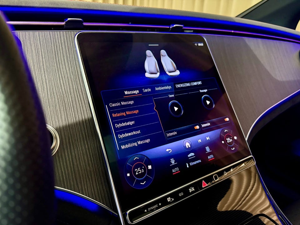 Mercedes EQE350 AMG Line 4d