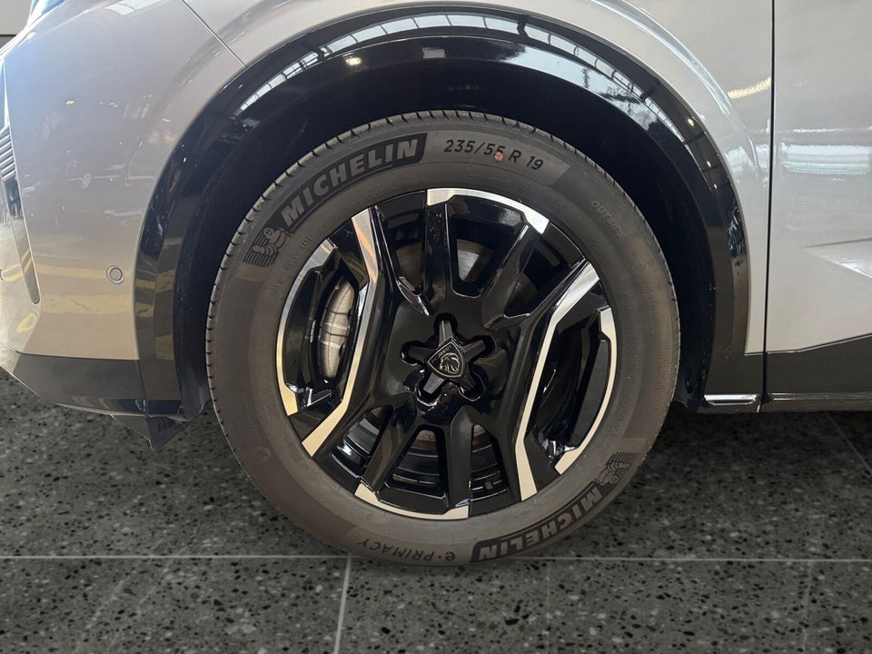 Peugeot e-5008 77 GT 7prs 5d