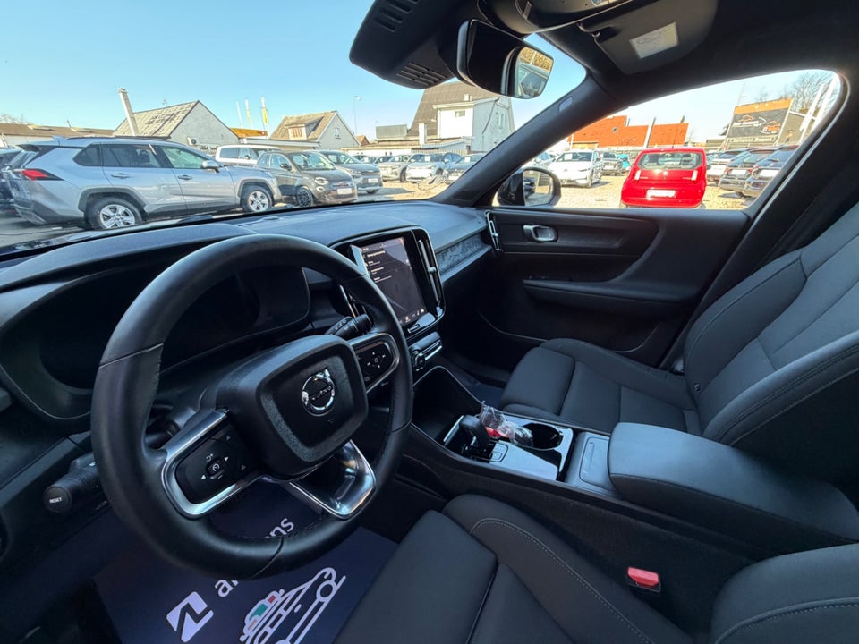 Volvo XC40 P6 ReCharge Core 5d