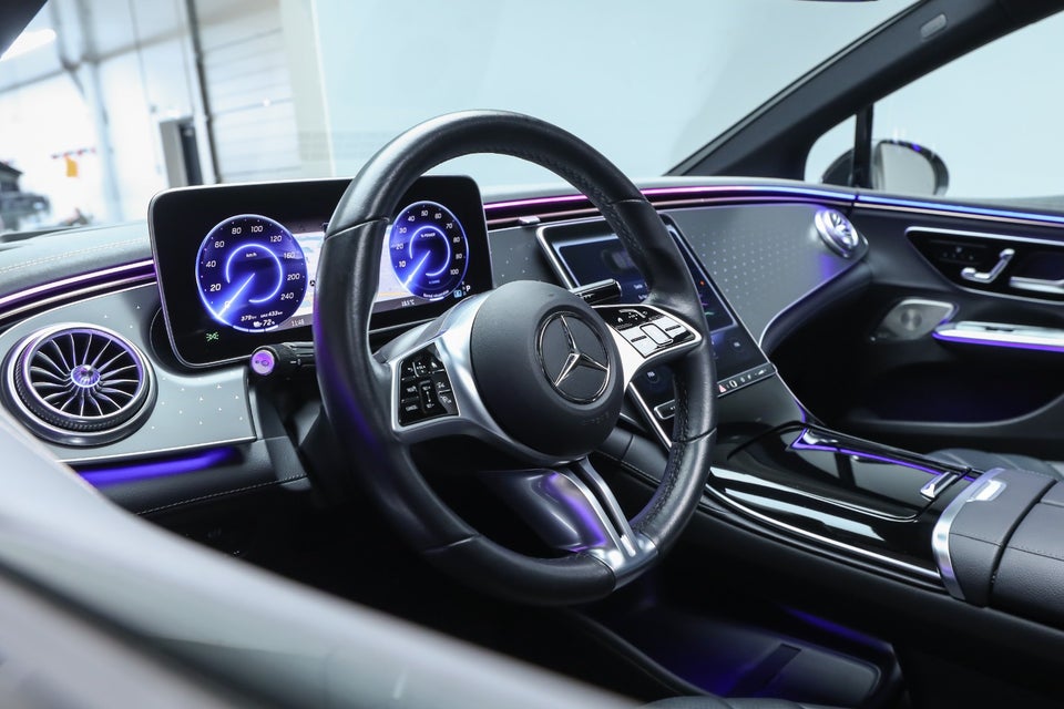 Mercedes EQE350 AMG Line 4d