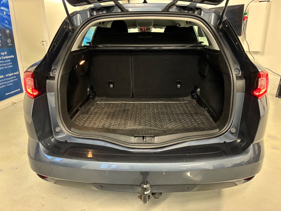 Renault Megane IV 1,2 TCe 130 Zen Sport Tourer 5d