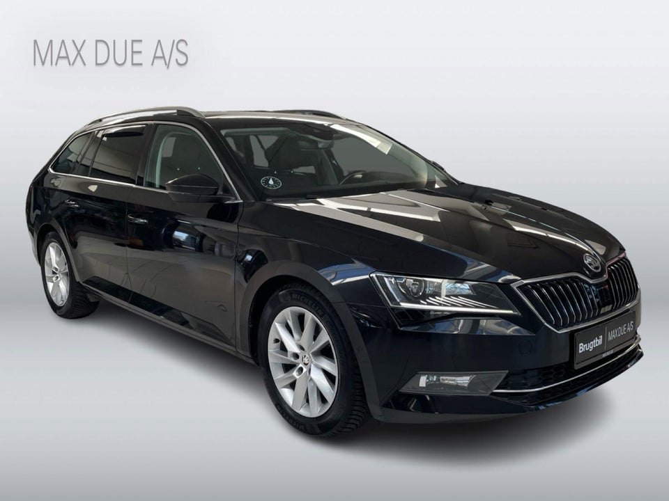 Skoda Superb 2,0 TDi 150 Style Combi DSG 5d