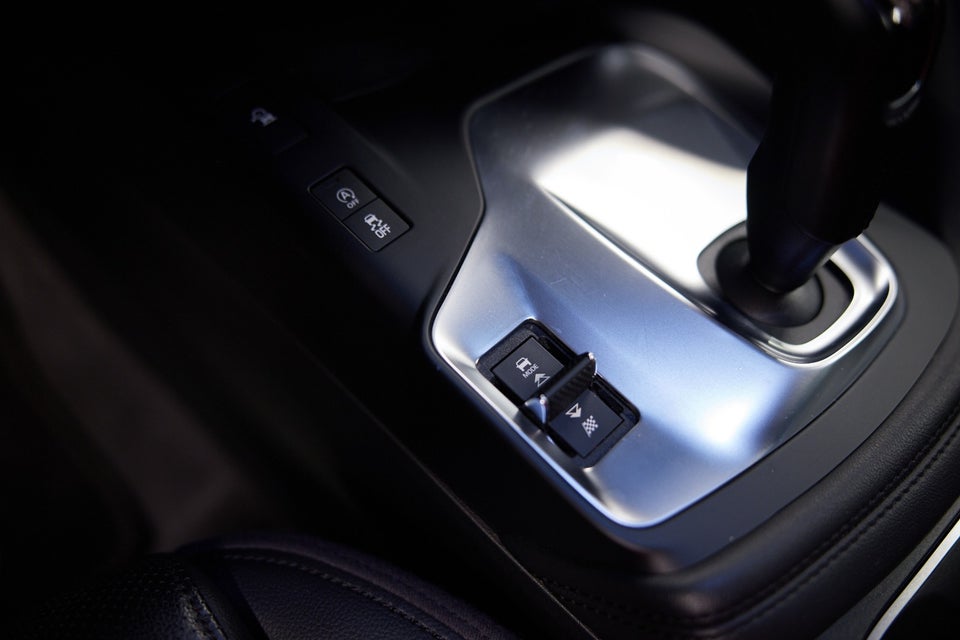 Jaguar E-Pace 2,0 D180 S aut. AWD 5d