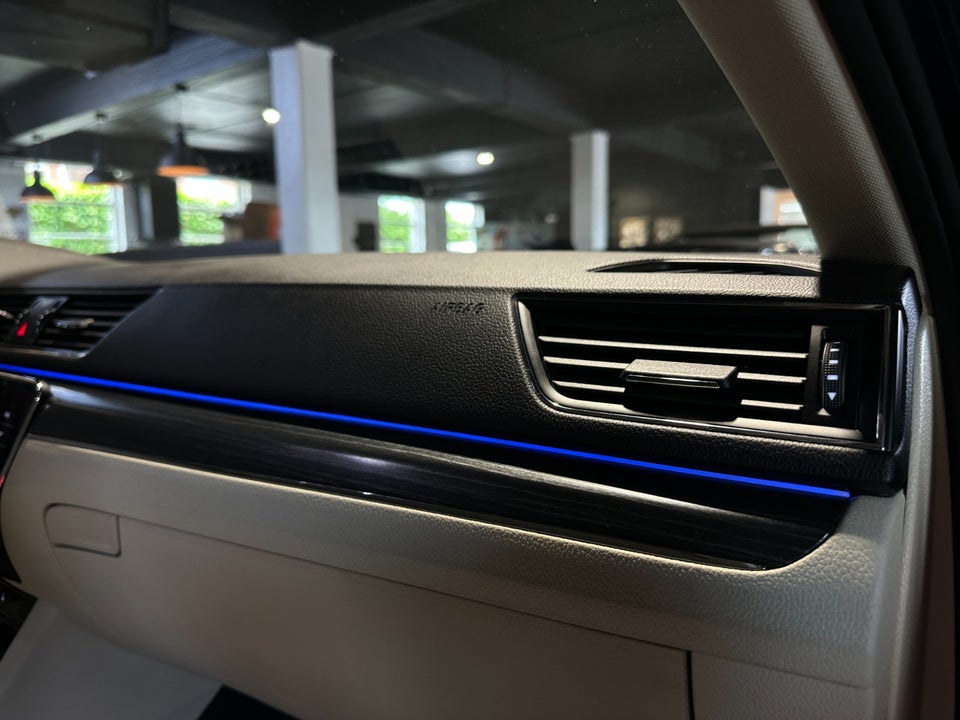 Skoda Superb 1,4 TSi iV Sportline Combi DSG 5d