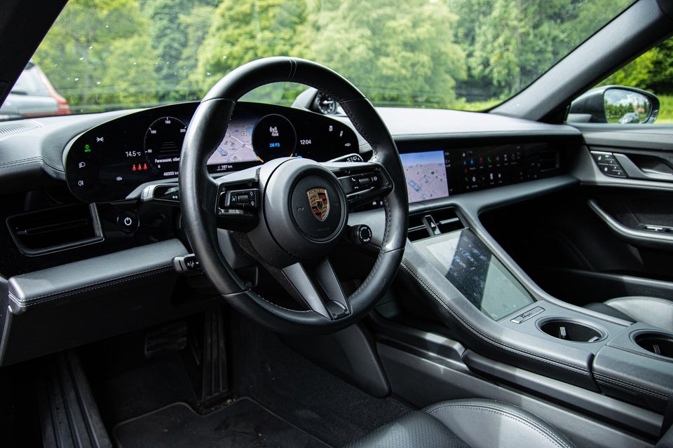Porsche Taycan Performance+ Sport Turismo 5d