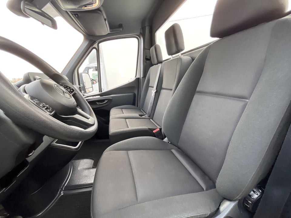 Mercedes Sprinter 317 2,0 CDi A1 Chassis aut. RWD 2d