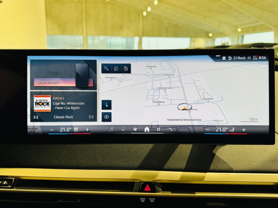 BMW iX xDrive40 Supercharged 5d