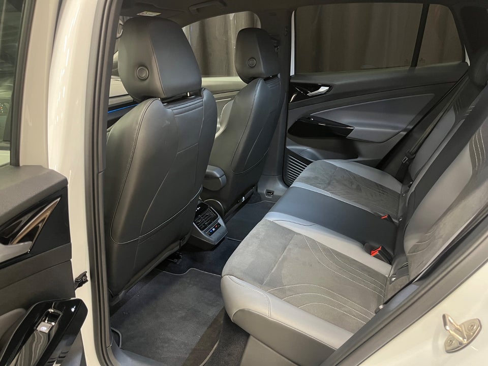 VW ID.4 77 Pro Performance 5d