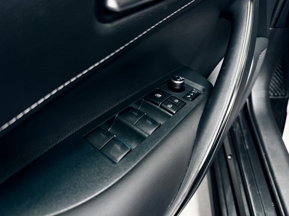 Toyota Corolla 1,8 Hybrid H3 Smart Touring Sports MDS 5d