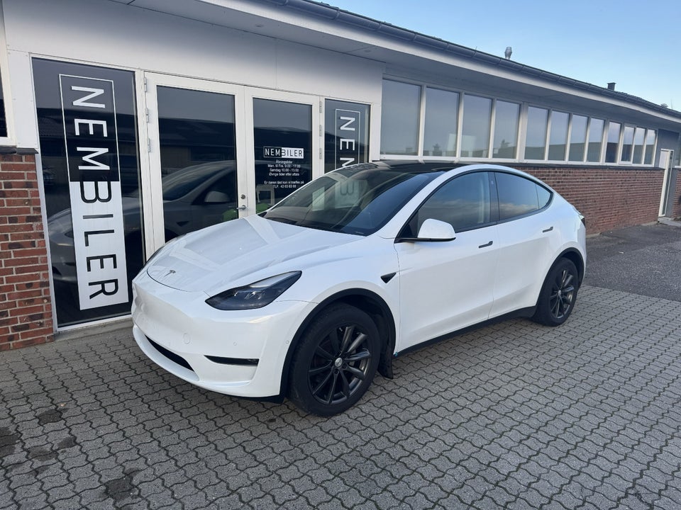 Tesla Model Y Long Range AWD 5d
