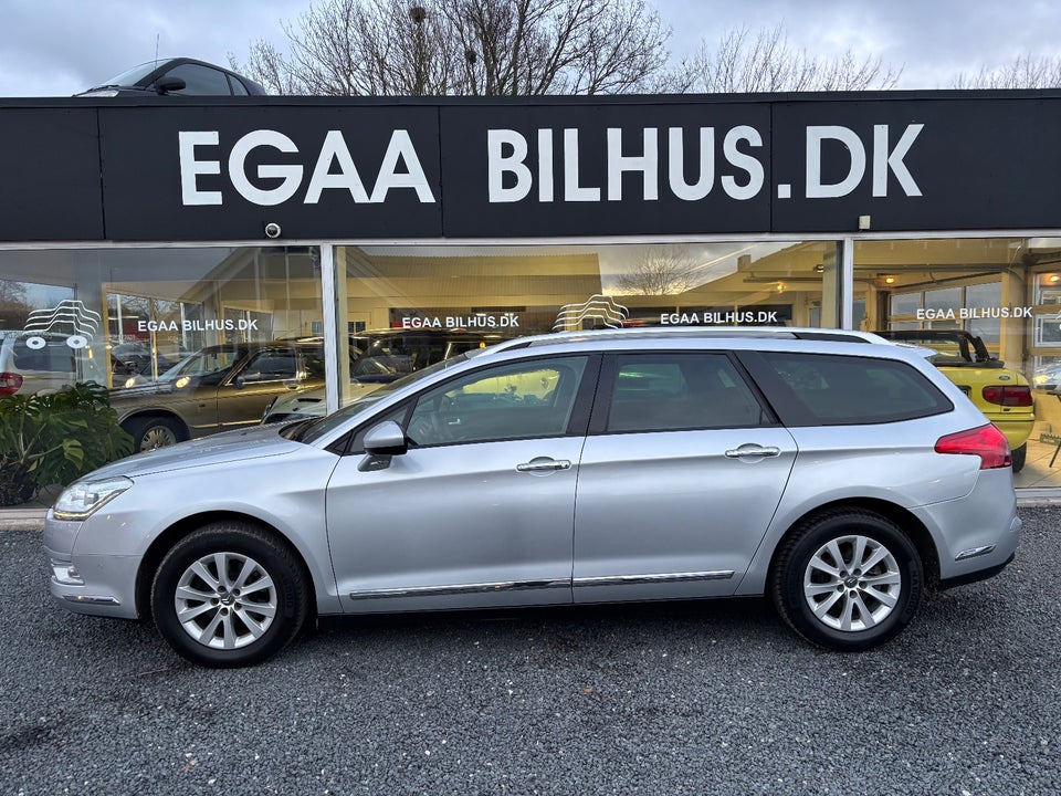 Citroën C5 2,0 HDi 140 Comfort Tourer 5d
