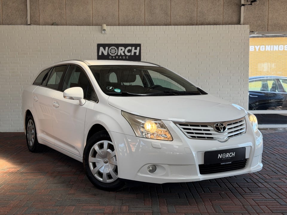 Toyota Avensis 1,6 VVT-i T1 stc. 5d