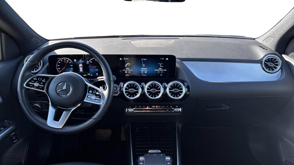 Mercedes EQA250 Progressive 5d