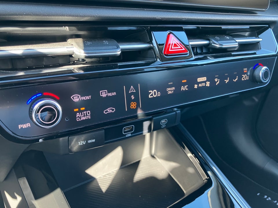 Kia Niro 64 EV Final Edition 5d