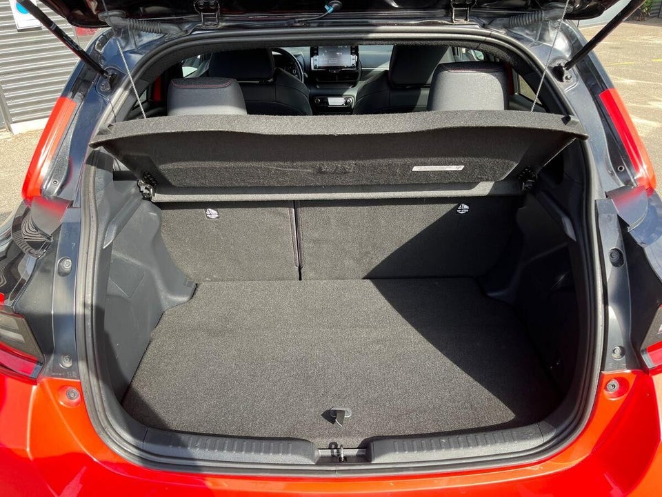Toyota Yaris 1,5 Hybrid H3 Premier Edition e-CVT 5d
