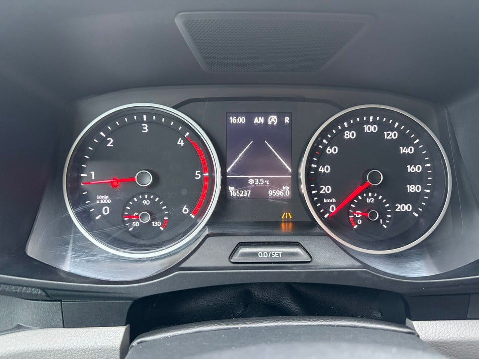 VW Crafter 35 2,0 TDi 177 Kassevogn L3H2 aut.