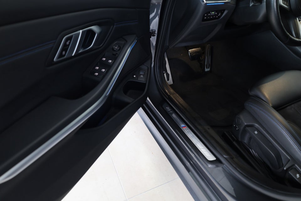 BMW 330e 2,0 M-Sport aut. 4d